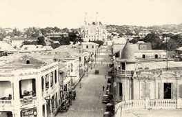 Port-au-Prince. Panorama of town street