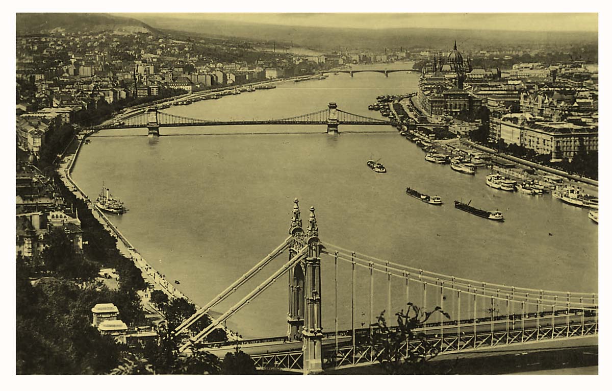 Budapest. View of the Danube with pre-war Elizabeth Bridge and Chain Bridge