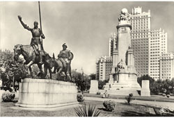 Madrid. Monumento a Cervantes