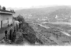 Tbilisi. Sands and Maidansky (Ishaschiy) bridge