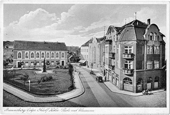Braniewo. Adolf Hitler Platz mit Museum
