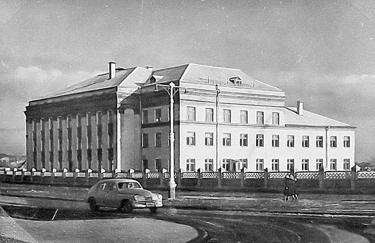 Oleksandriia. College on Kirov Street